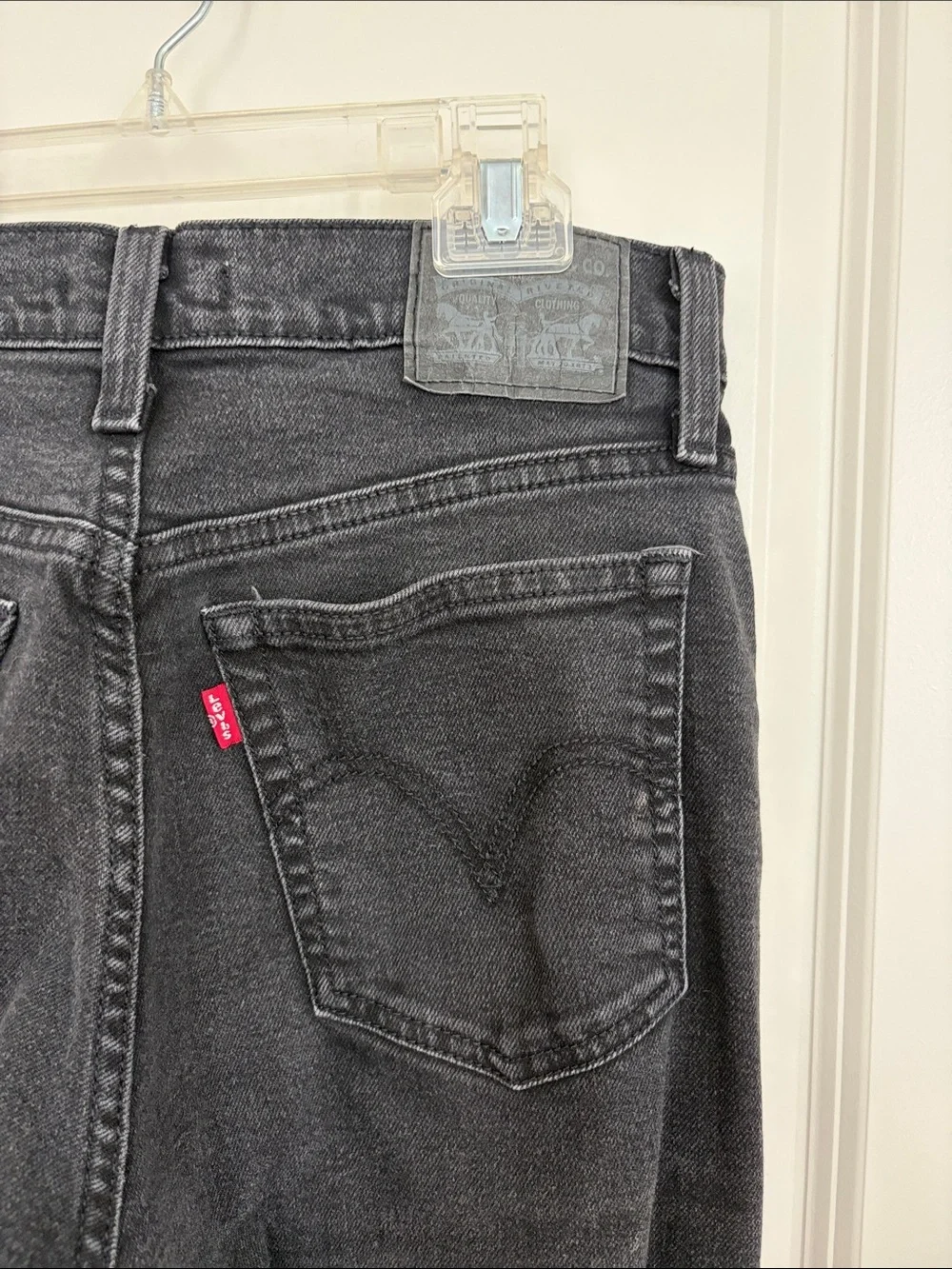 Levis classic straight